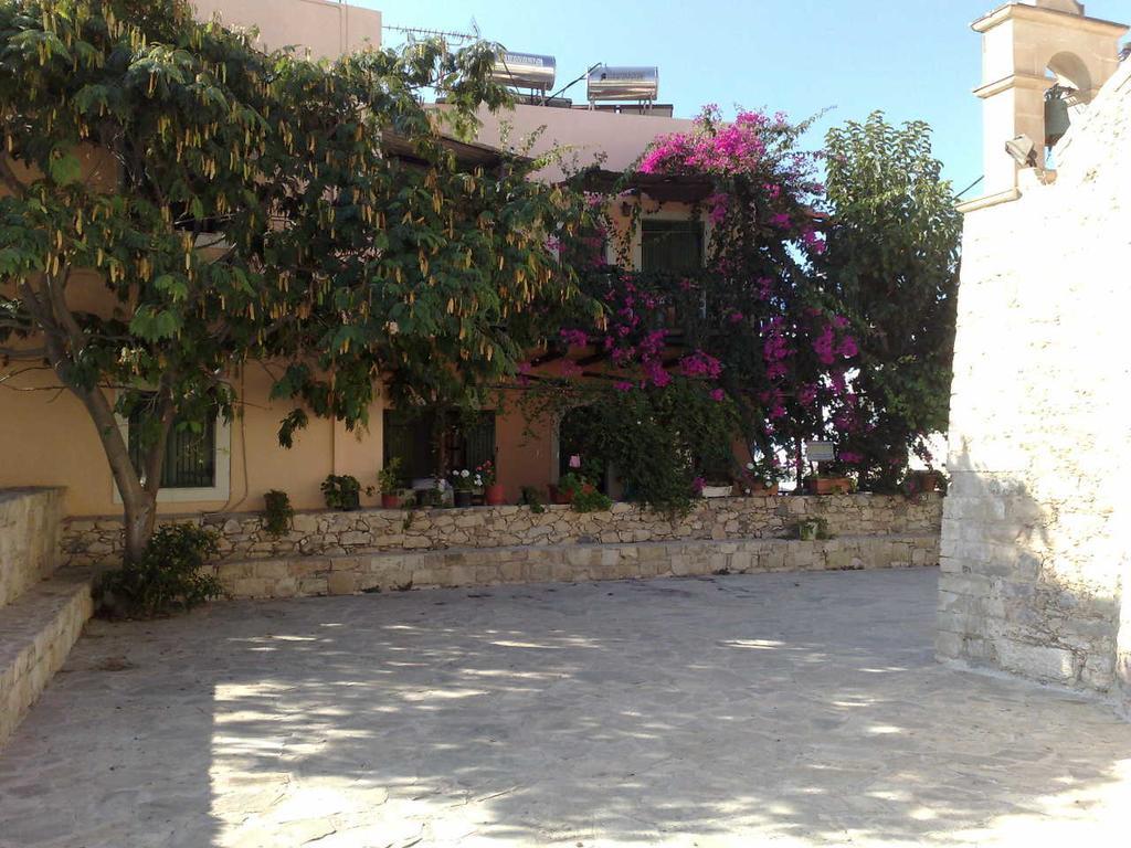 Cretanhouse Hotel Mírtos Luaran gambar